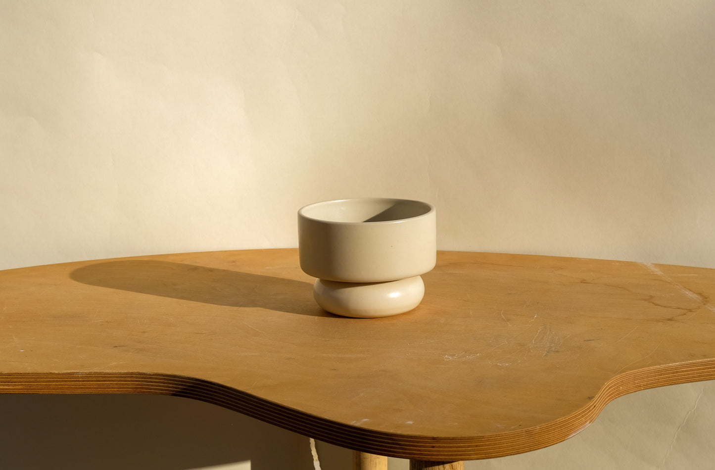 Small Pedestal Planter Bone
