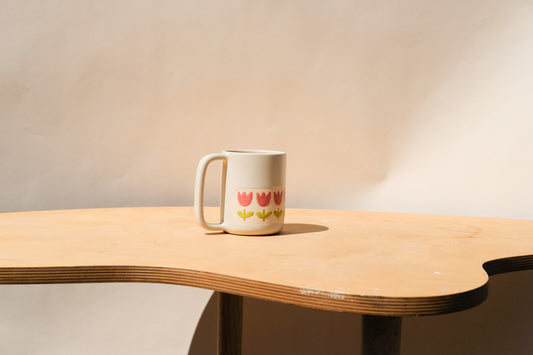 *Preorder* Gradient Tulip Mug
