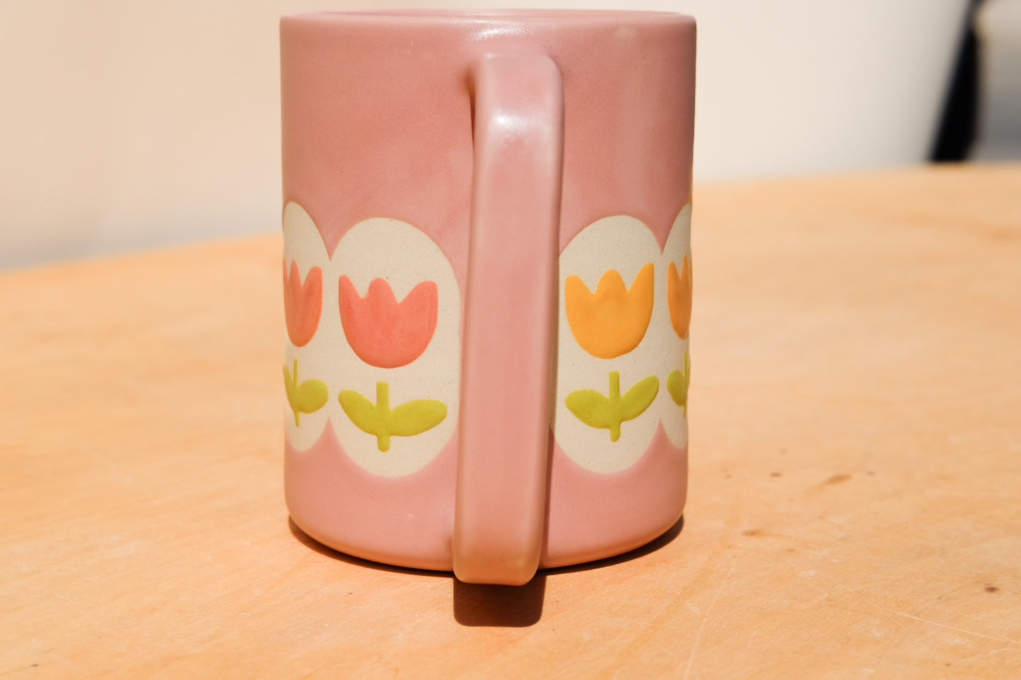 *Preorder* Gradient Tulip Mug