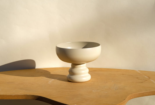 Medium Pedestal Planter Bone