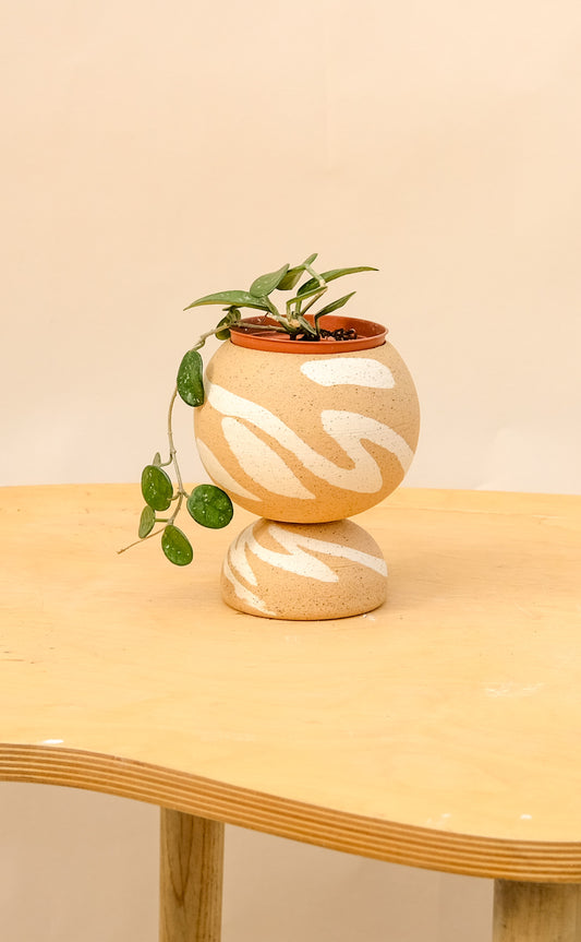 Small Pedestal Planter Desert Splash 15