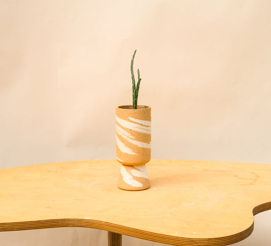 Small Pedestal Planter Desert Splash 20